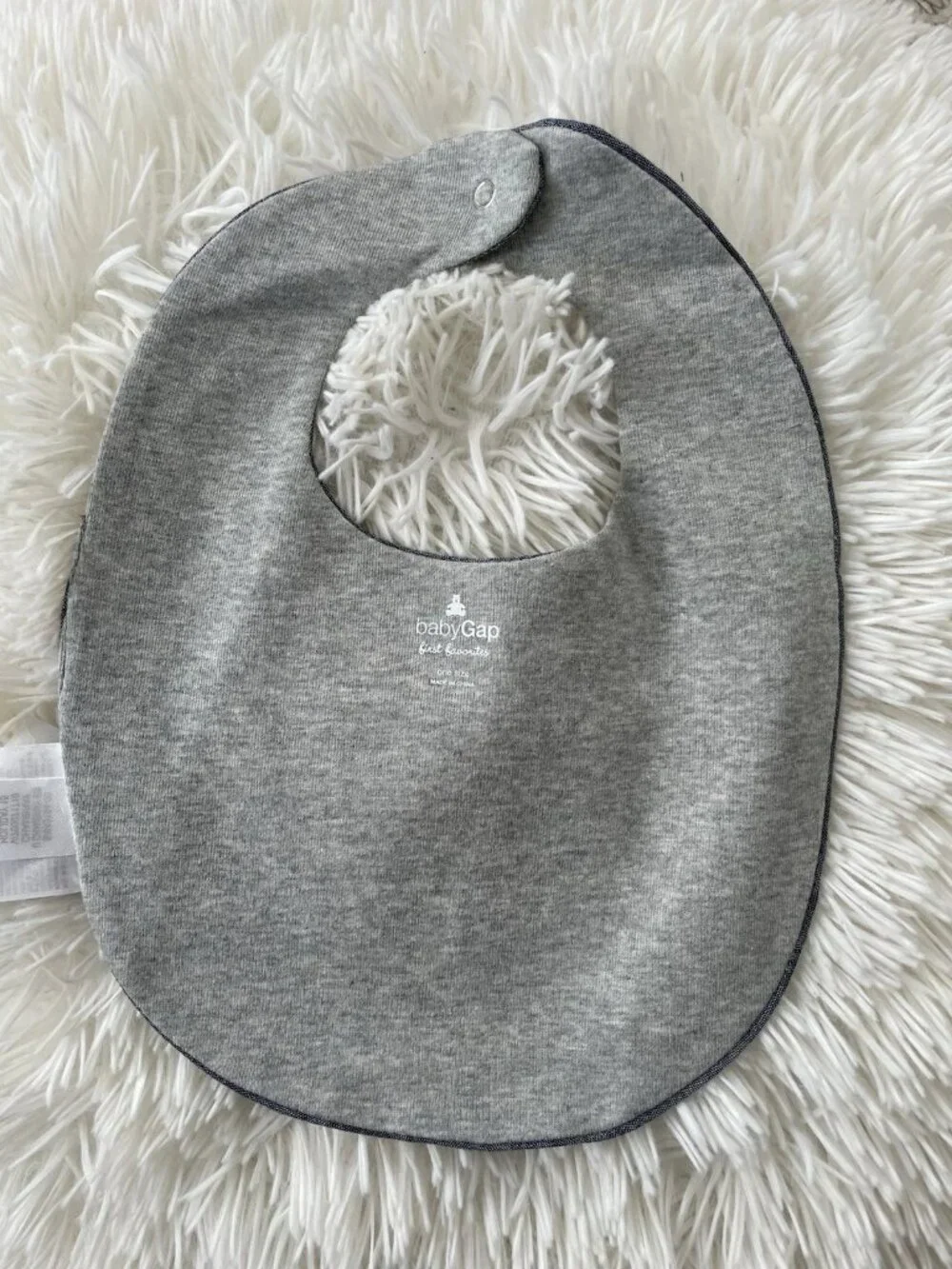 SALE! NWT GAP Baby BIB Snap Button (Blue Jean with Pocket)